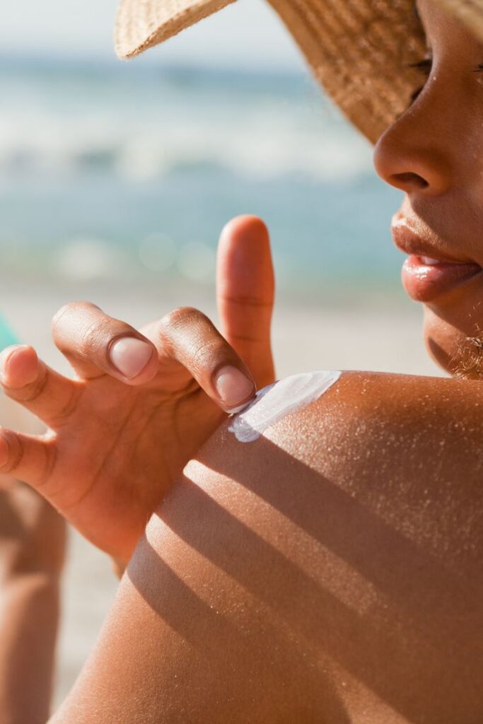 These Are the Main Differences Between Physical and Chemical Sunscreen